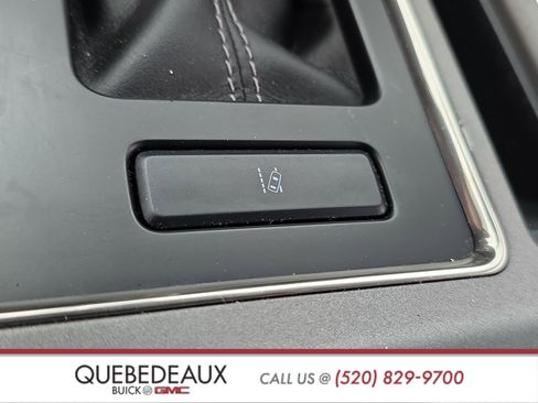 Used 2018 Ford F150 Raptor w/ Equipment Group 802A Luxury image 33