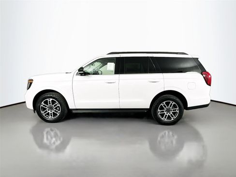 New 2026 Ford Expedition Active AWD/4WD image 4