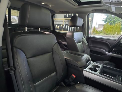 Used 2019 Chevrolet Silverado 3500 LTZ w/ Duramax Plus Package image 29