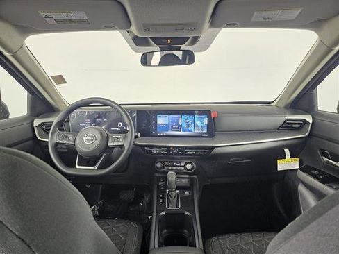 New 2026 Nissan Kicks SV w/ Cold Weather Package image 27