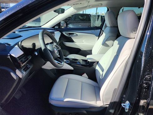 New 2026 Buick Envision Avenir image 16