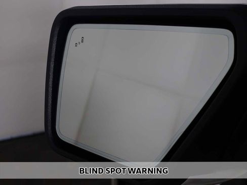 Used 2022 Ford F150 Lariat image 5