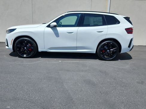 New 2026 BMW X3 xDrive30i w/ Premium Package AWD/4WD image 4