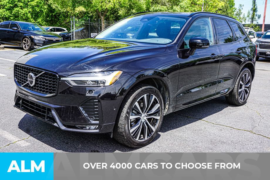 Used 2024 Volvo XC60 B5 Plus AWD/4WD image 2