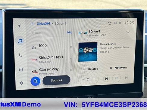 Used 2025 Toyota Corolla FX w/ Convenience Package image 27