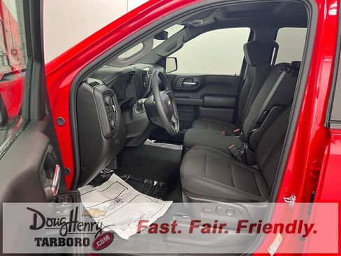 New 2026 Chevrolet Silverado 1500 Custom w/ Turbomax Blackout Package image 32