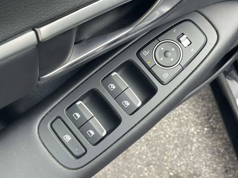 Certified 2024 Hyundai Sonata SEL FWD image 15