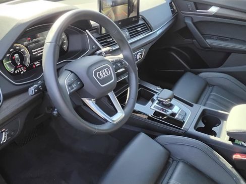 Certified 2025 Audi Q5 e Premium Plus w/ Premium Plus Package image 16