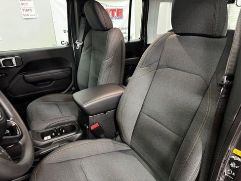 New 2026 Jeep Wrangler Unlimited Sport image 27