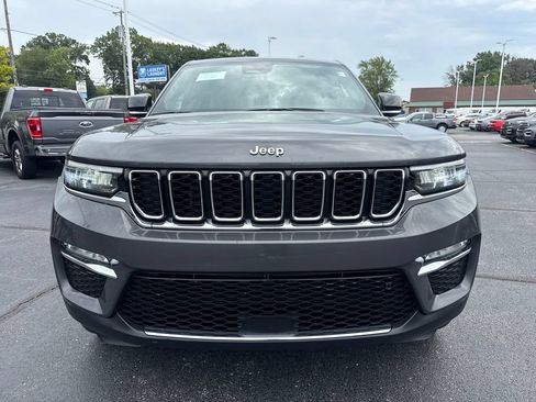 Used 2024 Jeep Grand Cherokee Limited 4xe AWD/4WD image 3