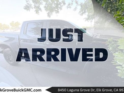 Used 2022 Chevrolet Silverado 1500 ZR2 w/ Technology Package AWD/4WD image 1