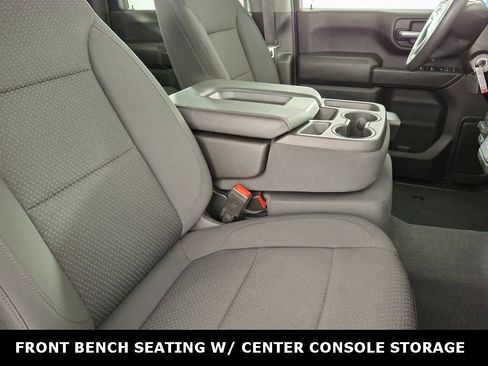 Used 2022 Chevrolet Silverado 2500 Custom w/ Custom Convenience Package image 27