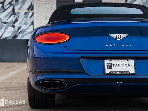 Used 2022 Bentley Continental GT Speed image 16