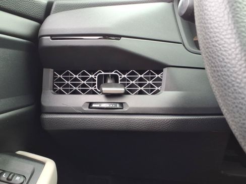 Certified 2024 Honda Accord EX image 29