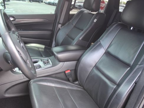 Used 2021 Jeep Grand Cherokee Limited w/ Quick Order Package 28K 80th AWD/4WD image 11