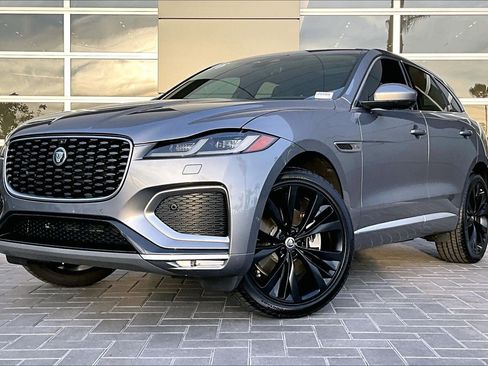 Used 2026 Jaguar F-PACE R-Dynamic S image 1