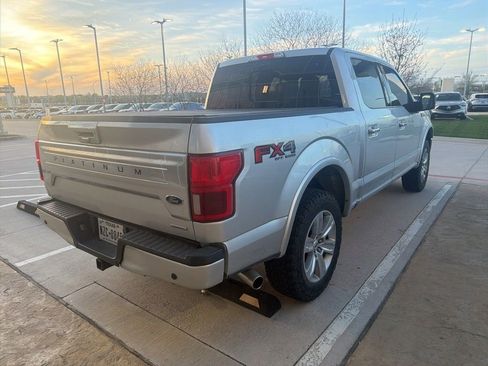 Used 2018 Ford F150 Platinum w/ Equipment Group 701A Luxury image 4