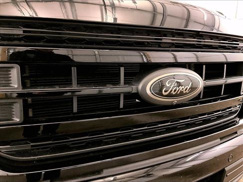 Used 2023 Ford F150 Lariat w/ Equipment Group 502A High AWD/4WD image 29