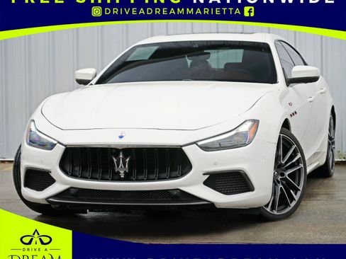 Used 2021 Maserati Ghibli Trofeo image 1