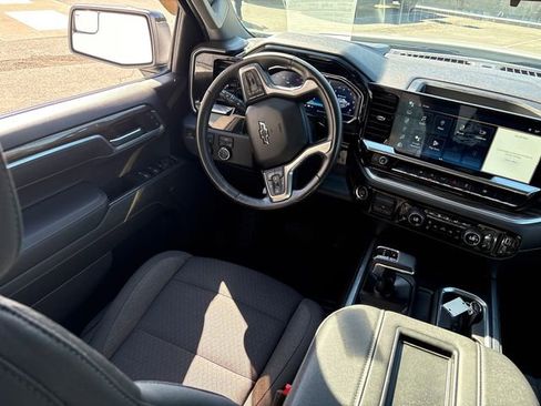 Used 2022 Chevrolet Silverado 1500 RST w/ LPO, Dark Essentials Package AWD/4WD image 18