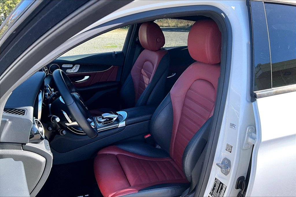 Used 2018 Mercedes-Benz GLC 300 4MATIC Coupe image 9