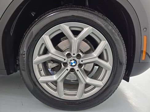 Used 2021 BMW X3 xDrive30i w/ Premium Package image 10