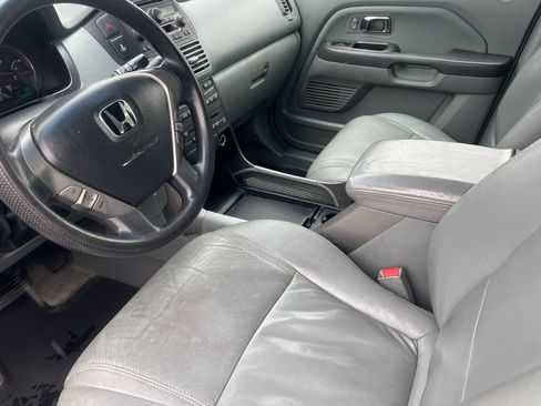 Used 2005 Honda Pilot EX image 10