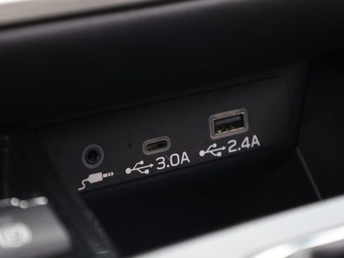 Used 2023 Subaru Legacy Limited AWD/4WD image 14