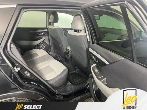 Used 2020 Subaru Outback Premium AWD/4WD image 12