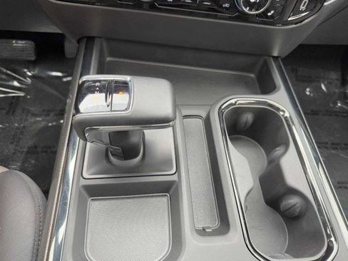 Used 2024 Chevrolet Silverado 1500 ZR2 w/ Technology Package AWD/4WD image 33