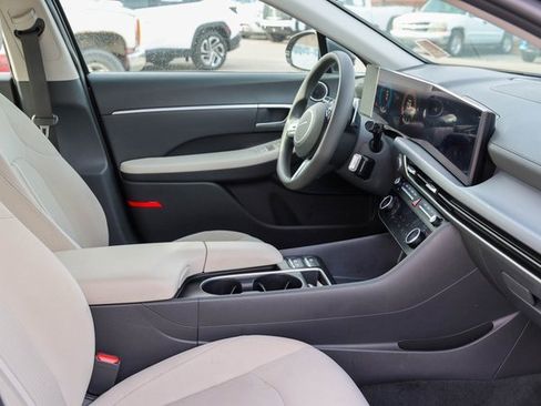 Used 2024 Hyundai Sonata SEL image 13