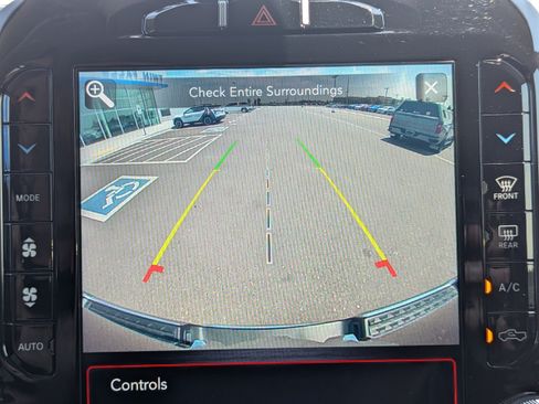 Used 2020 RAM 1500 Laramie AWD/4WD image 23