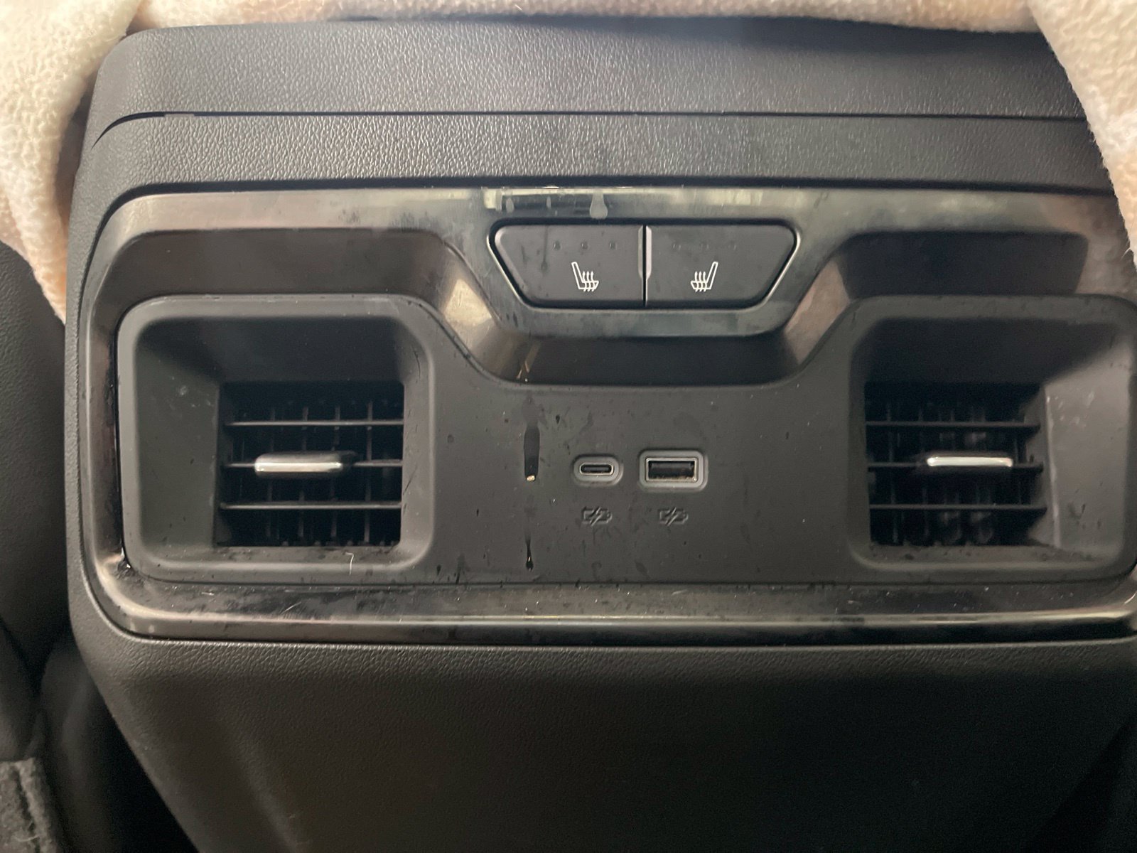 Used 2025 GMC Sierra 3500 AT4 w/ AT4 Premium Plus Package AWD/4WD image 29