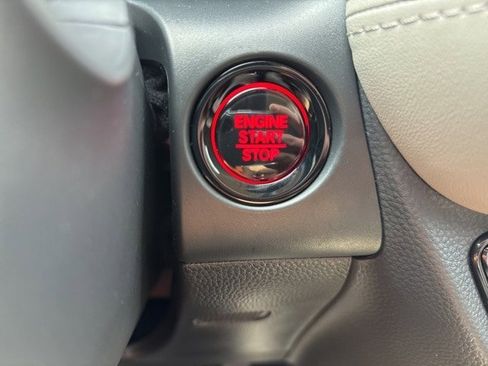 New 2026 Honda HR-V LX image 7