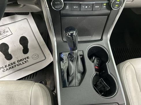 Used 2015 Toyota Camry XLE FWD image 18
