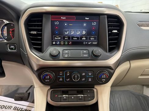 Certified 2021 GMC Acadia Denali w/ Denali Ultimate Package AWD/4WD image 19
