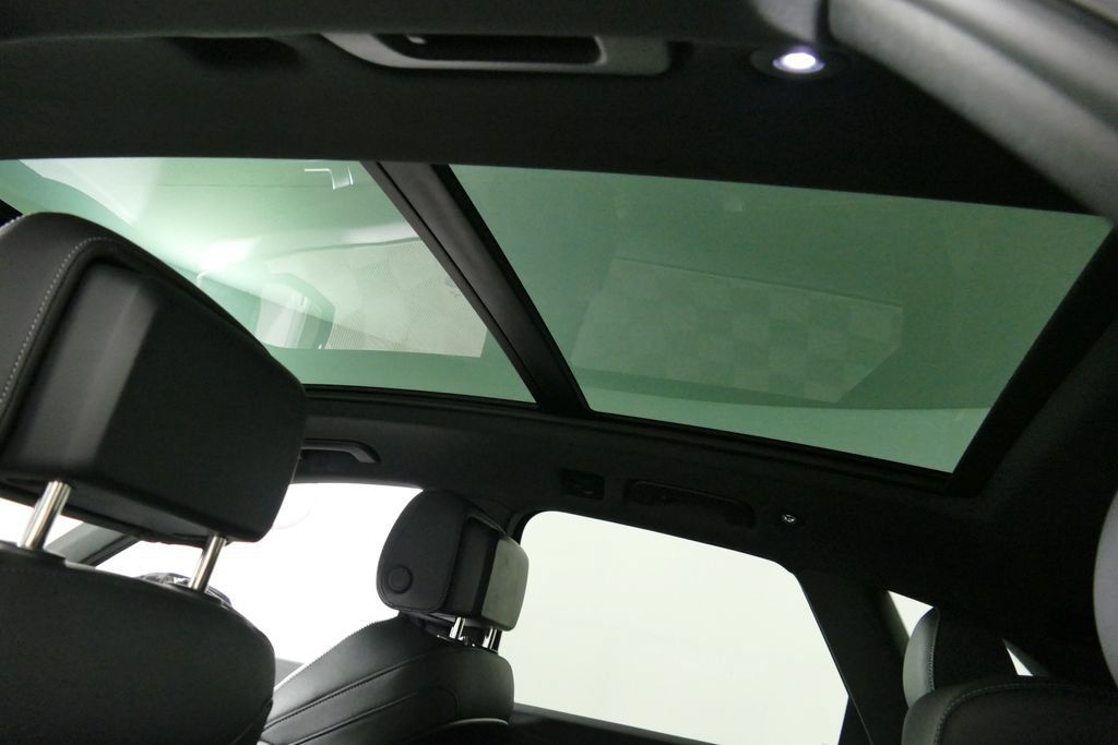 Used 2024 Audi SQ5 Premium Plus AWD/4WD image 30