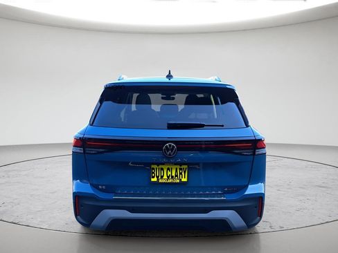New 2025 Volkswagen Tiguan SE AWD/4WD image 7