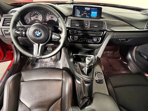 Used 2016 BMW M3 RWD image 11