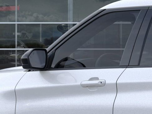 Used 2024 Ford Explorer XLT w/ Equipment Group 202A image 21