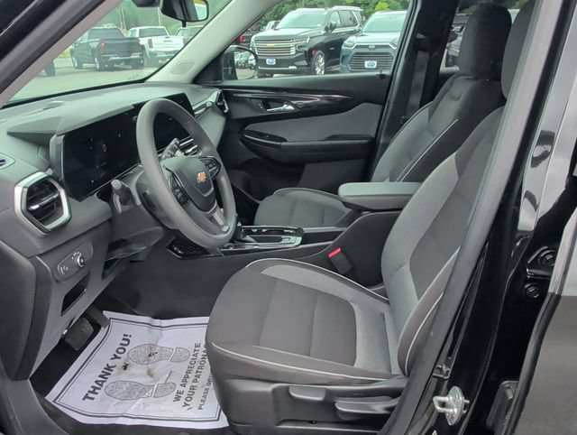 Used 2025 Chevrolet TrailBlazer LT AWD/4WD image 20