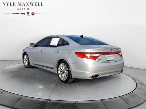 Used 2014 Hyundai Azera Limited w/ Option Group 02 FWD image 14