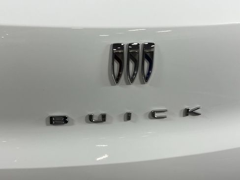 Used 2025 Buick Encore GX Preferred image 12