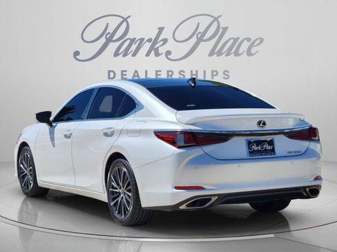 Certified 2023 Lexus ES 350 w/ Premium Package FWD image 3
