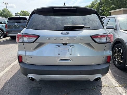 Used 2021 Ford Escape SE FWD image 5