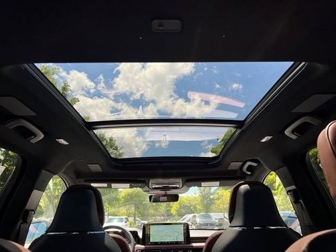 New 2026 Lincoln Aviator Reserve AWD/4WD image 24