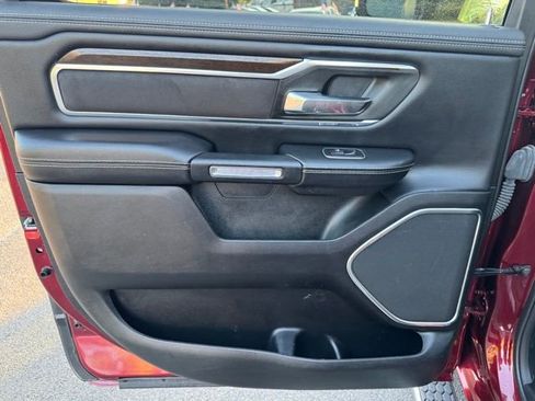 Used 2021 RAM 1500 Laramie image 12