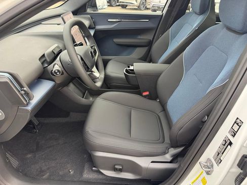 New 2026 Volvo EX30 Cross Country Ultra w/ Protection Package image 8