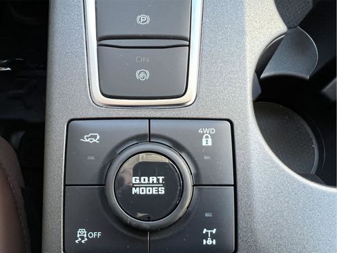 Used 2025 Ford Bronco Sport Outer Banks w/ Sasquatch Outer Banks Package image 23