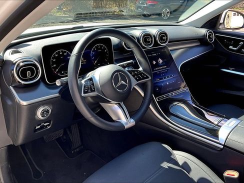 Used 2025 Mercedes-Benz C 300 4MATIC Sedan image 13